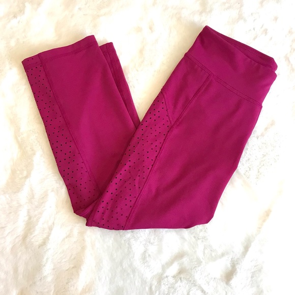 Aeropostale Live Love Dream Women’s Fuschia Capri Leggings size SMALL